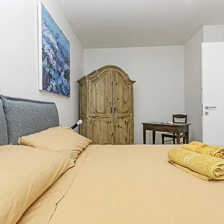 Apartment Iflat La Casa Sul Waterfront Di Levante Genoa