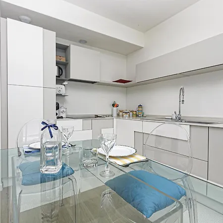 Iflat La Casa Sul Waterfront Di Levante Apartment *